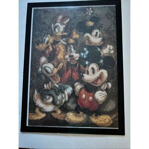 Mickey, Minnie, Daisy, Donald, Goofy, and Pluto completed Diamond art